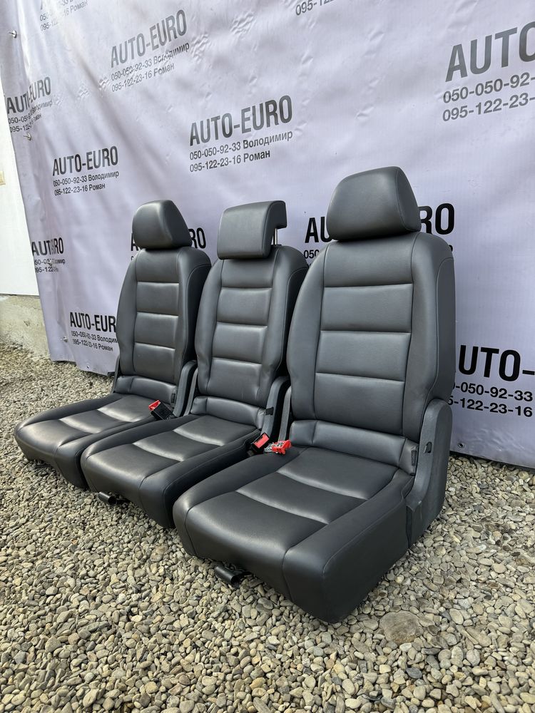 Сидіння трансформер з VW TOURAN. Сиденья на бус з vw тауран.