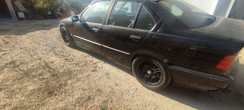 BMW E36 320 i  de livrete