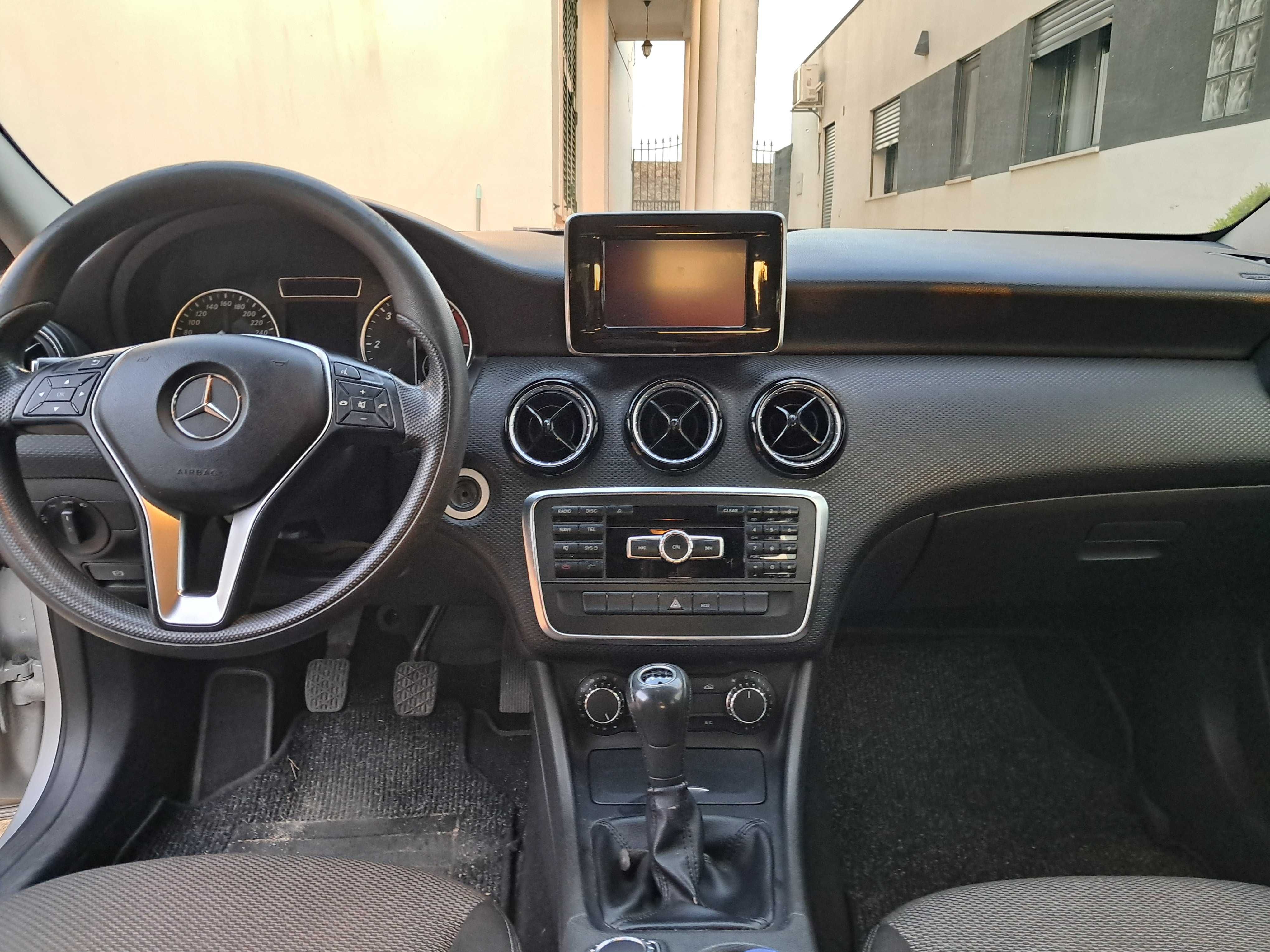 Mercedes A200 136cv