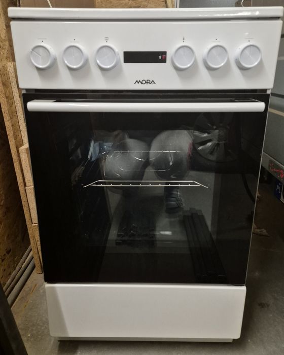 Nowa kuchenka wolnostojąca MORA
