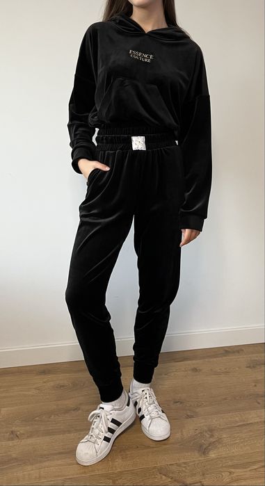 Dres komplet dresowy  welurowy czarny rozm S