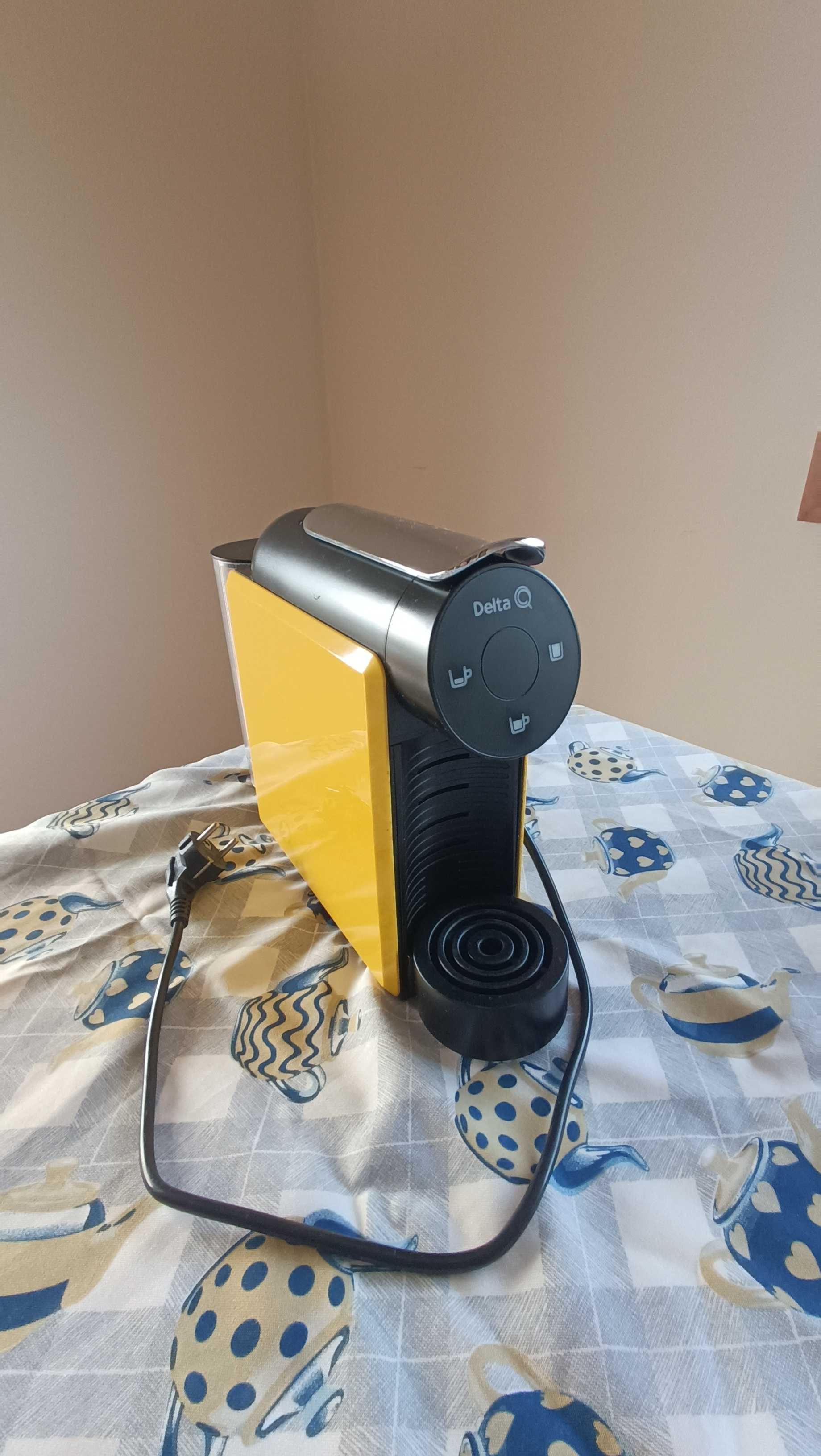 Máquina de café Delta Q