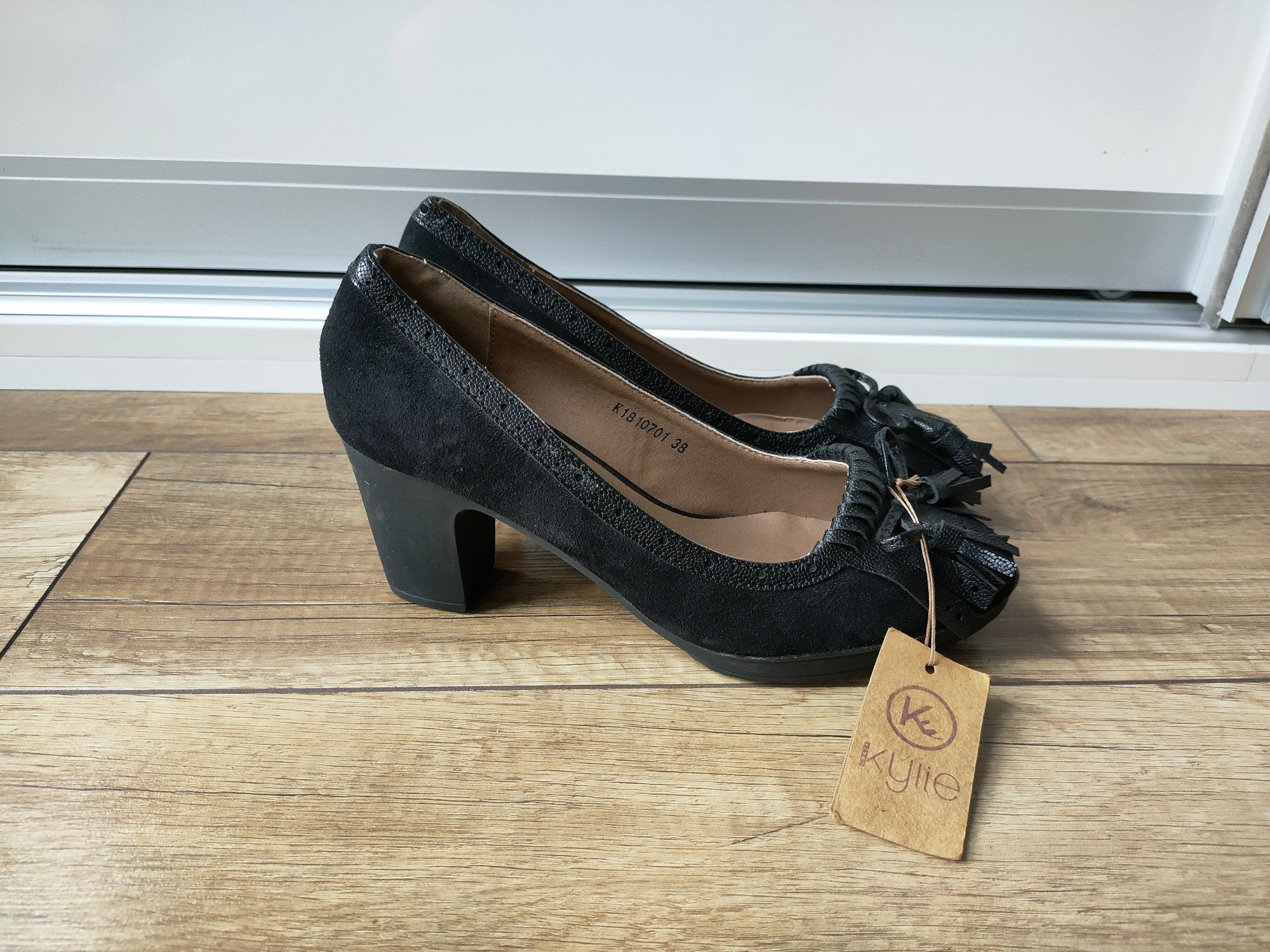 Czółenka Kylie Crazy Shoes buty na obcasie Sabela r. 38 25cm