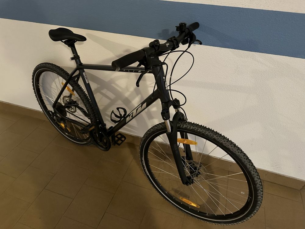 KTM BICICLETA KTM X-LIFE ROAD 2024 (56) tamanho L, roda 28 polegacas