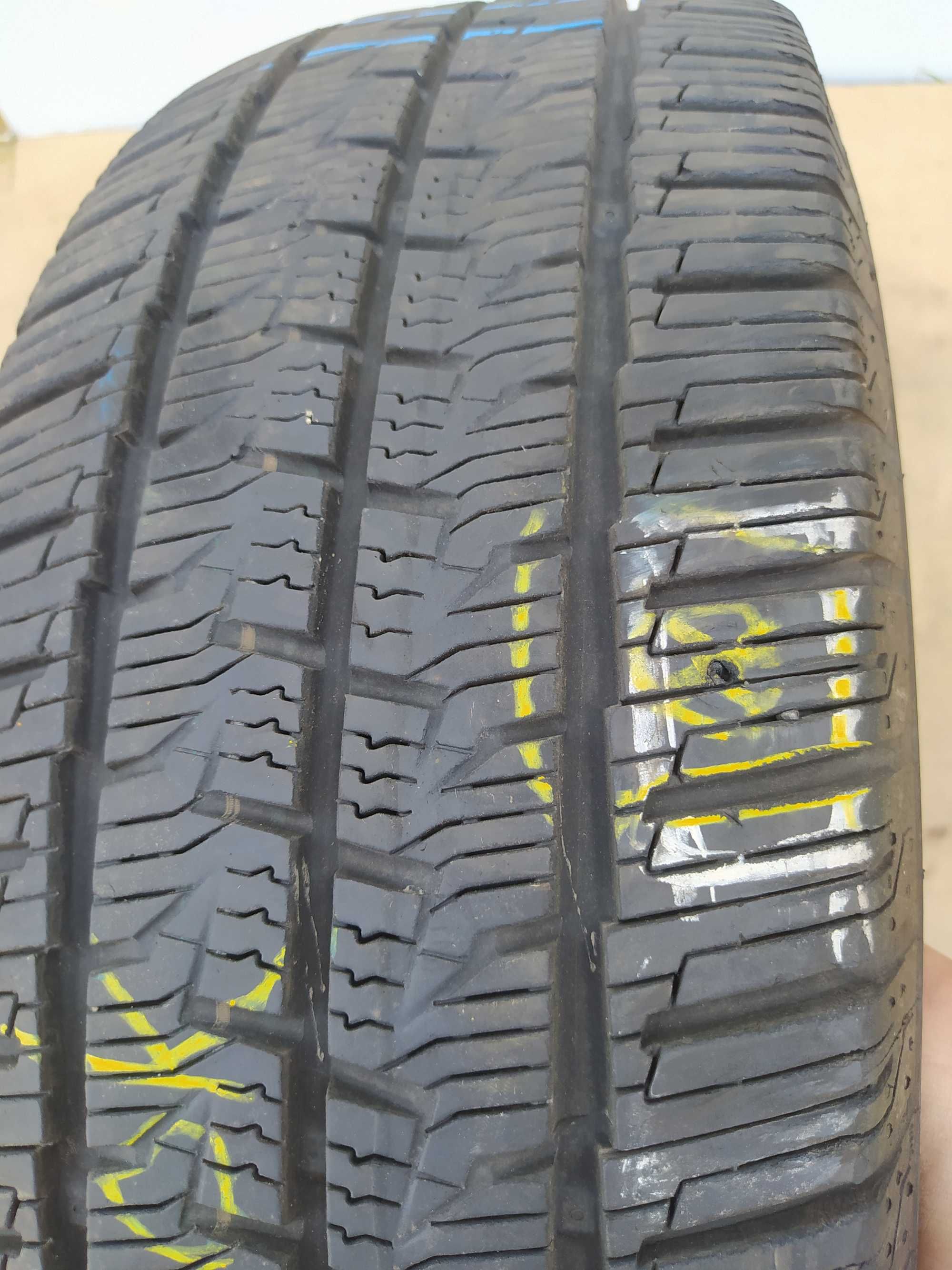 1x 215/65 R16C Continental VanContact 4Season 2021