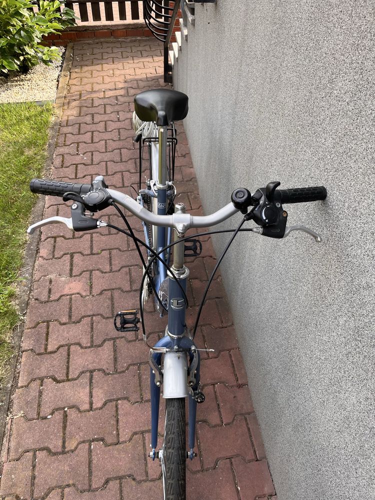 Rower miejski LEGEND – wygodny, klasyczny, gotowy do jazdy!