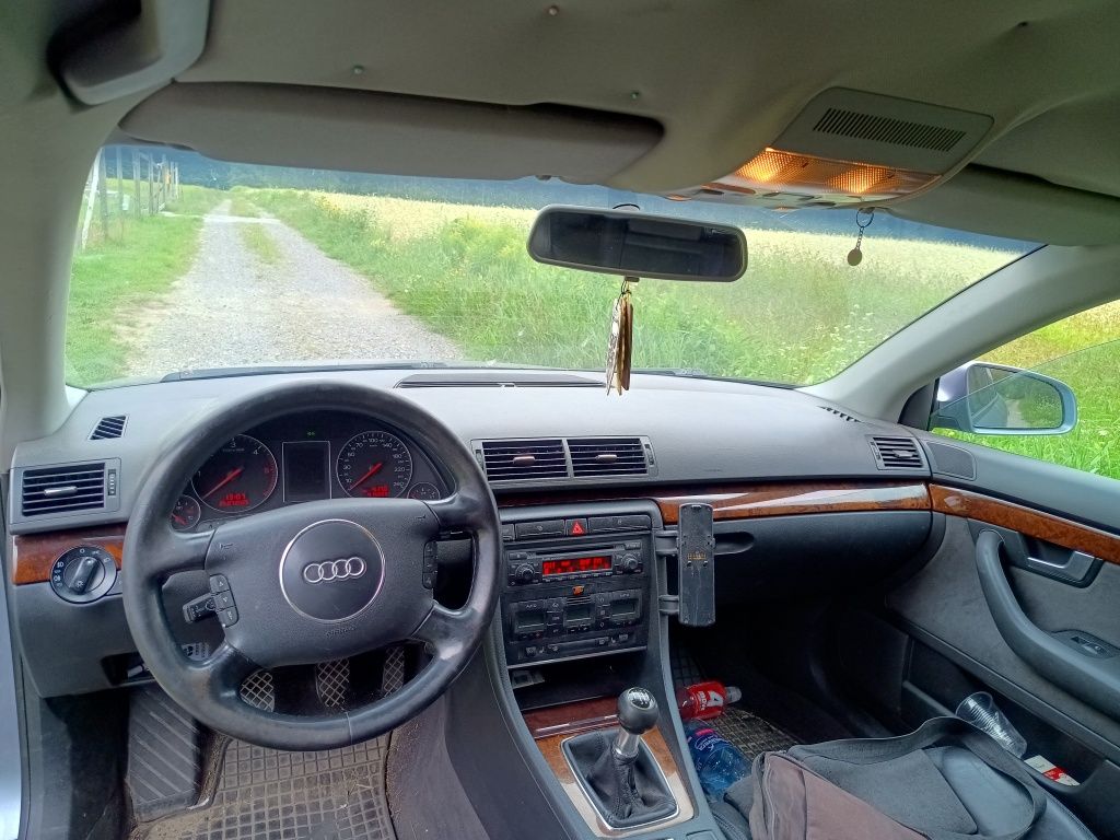 A4 b6 1.9tdi 131koni 2004r.