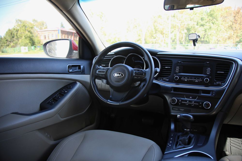 Продам Kia Optima 2013