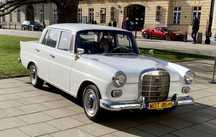 Mercedes-Benz  Mercedes W110 Skrzydlak 1.9 Benzyna Automat