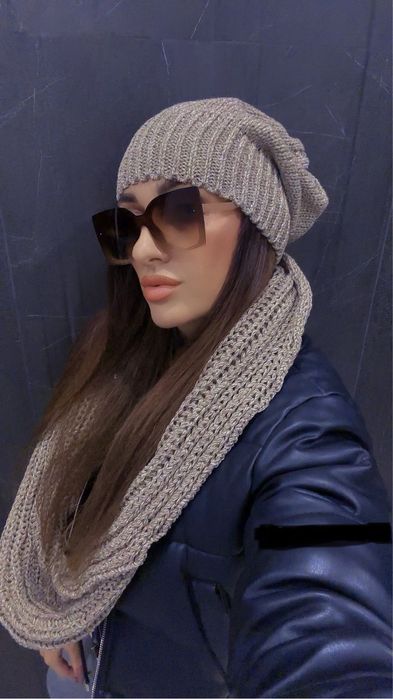 Komplet czapka plus komin 100% welna