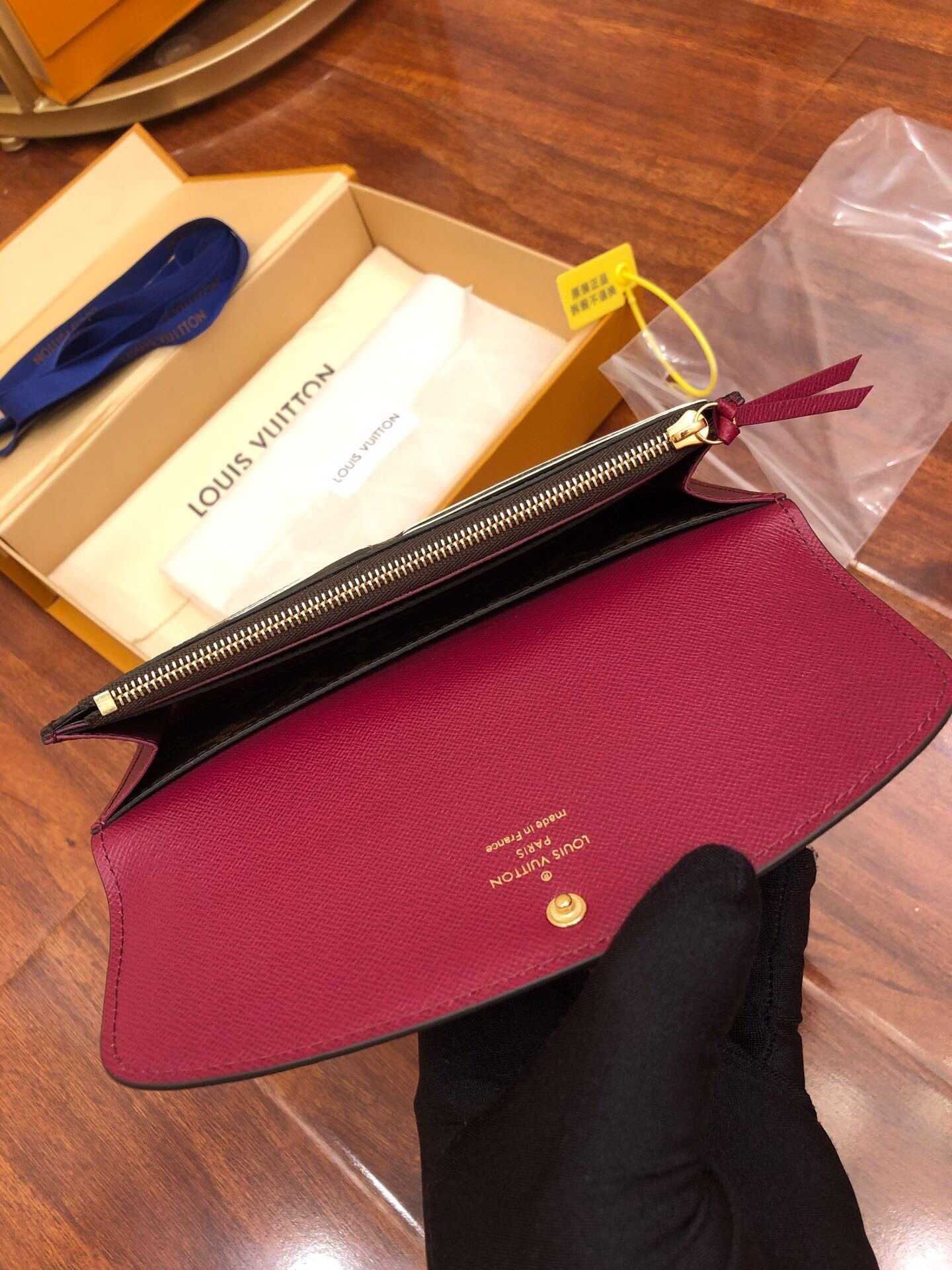 Długi portfel Louis Vuitton