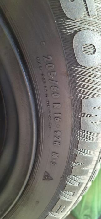 Komplet opon Renault Megan