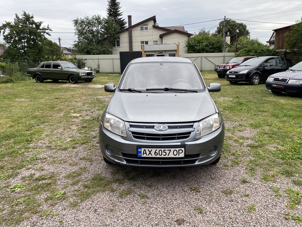 Ваз 2190 2012 рік 1.6 бенз