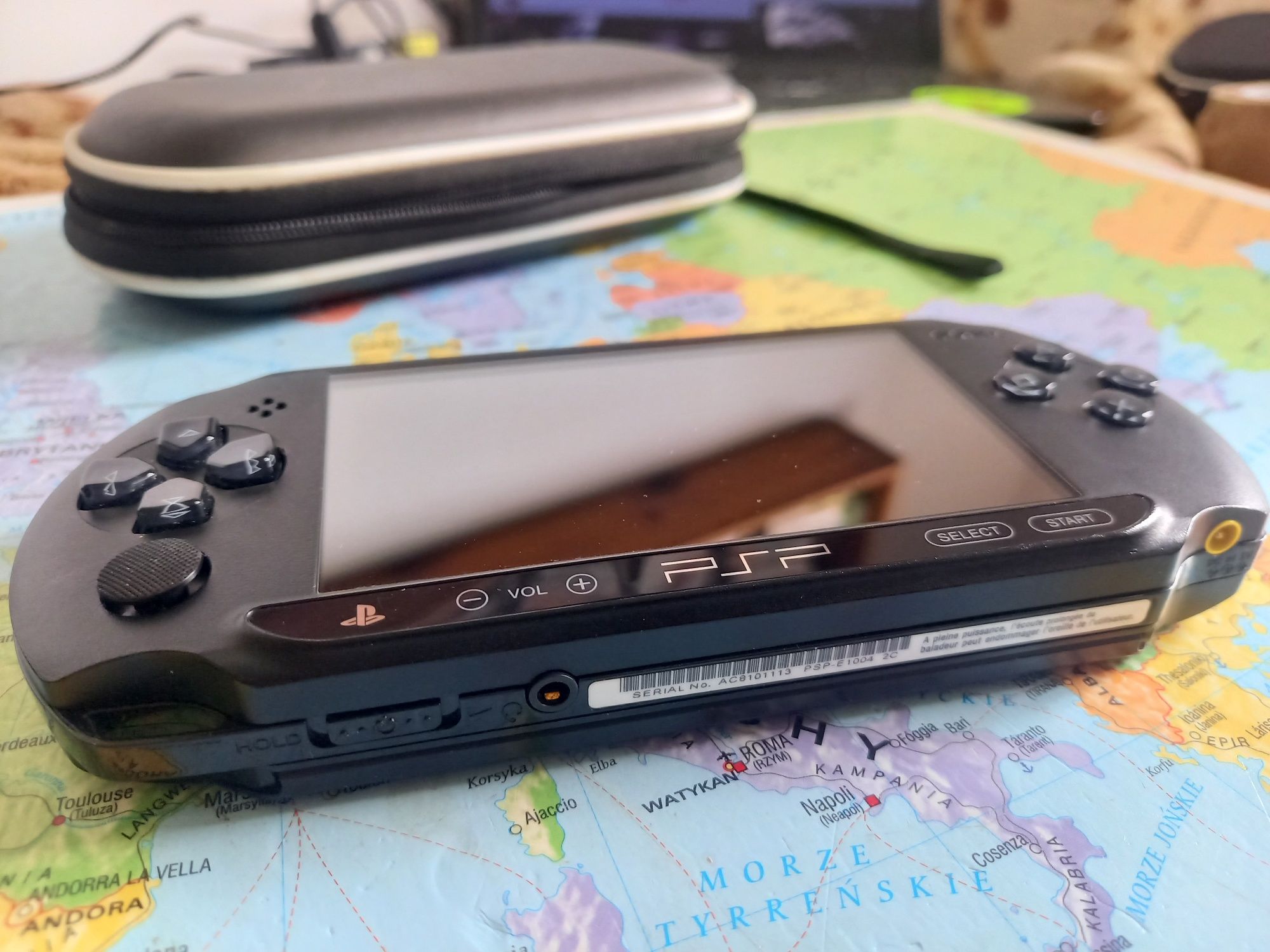 Konsola Sony psp Street E1004 4gb 20 gier stan BDB