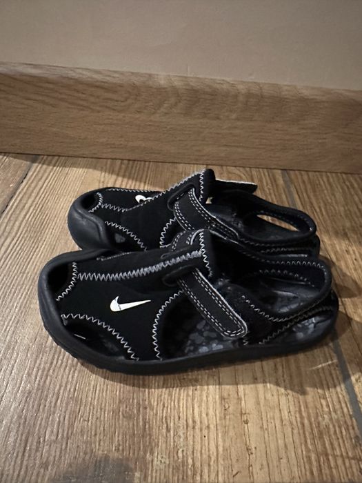 Сандалі дитячі nike 25-26 розмір