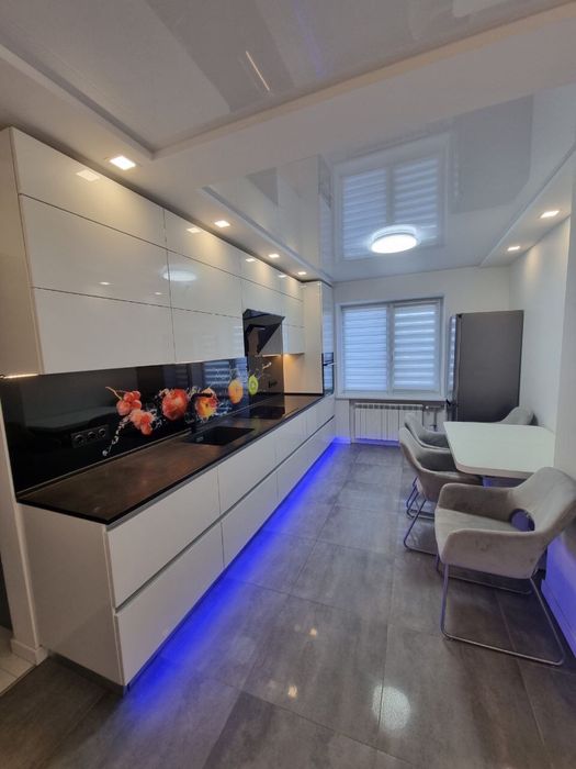 Продам 3к квартиру Парус,Красный Камень, Покровский