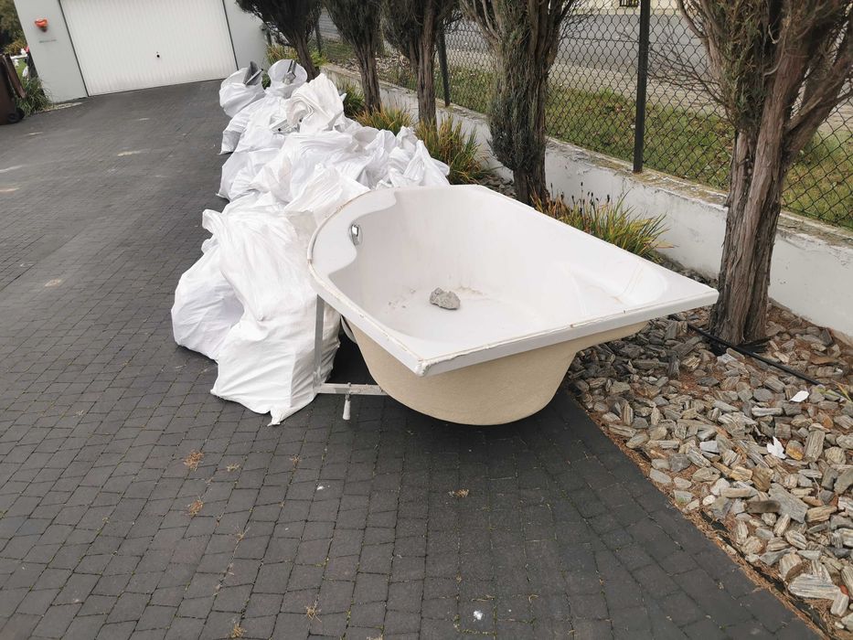 wanna , umywalka , lustro z demontażu