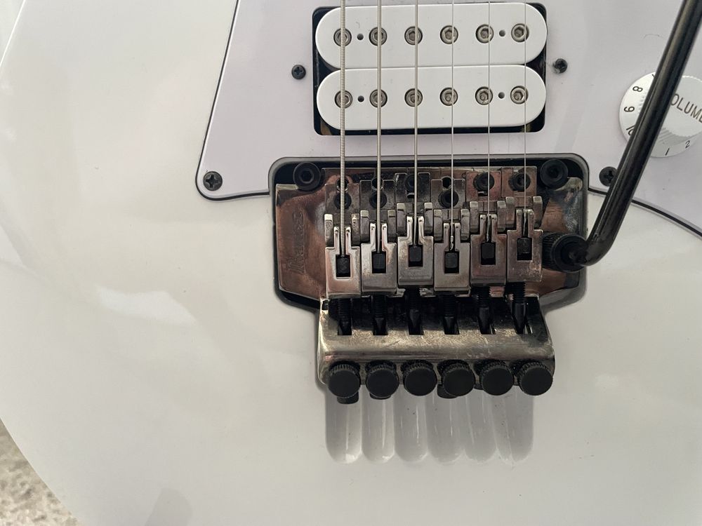 Електрогітара Ibanez JemJr White