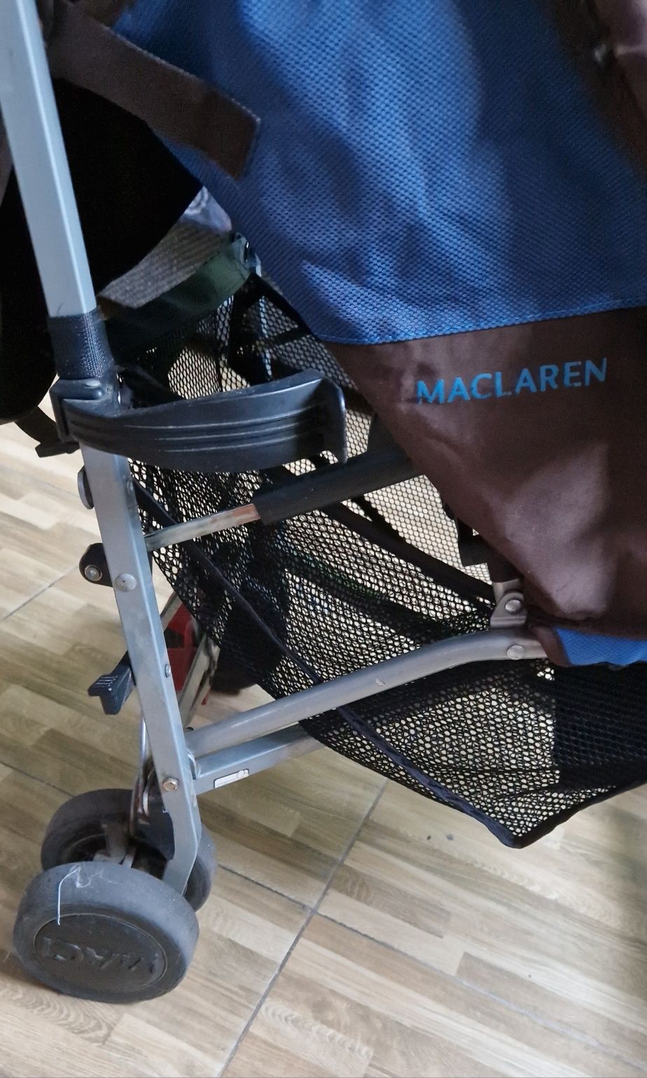 Wózek spacerówka typu parasolka MacLaren