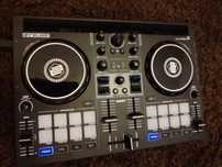 Kontrole DJ Reloop Buddy