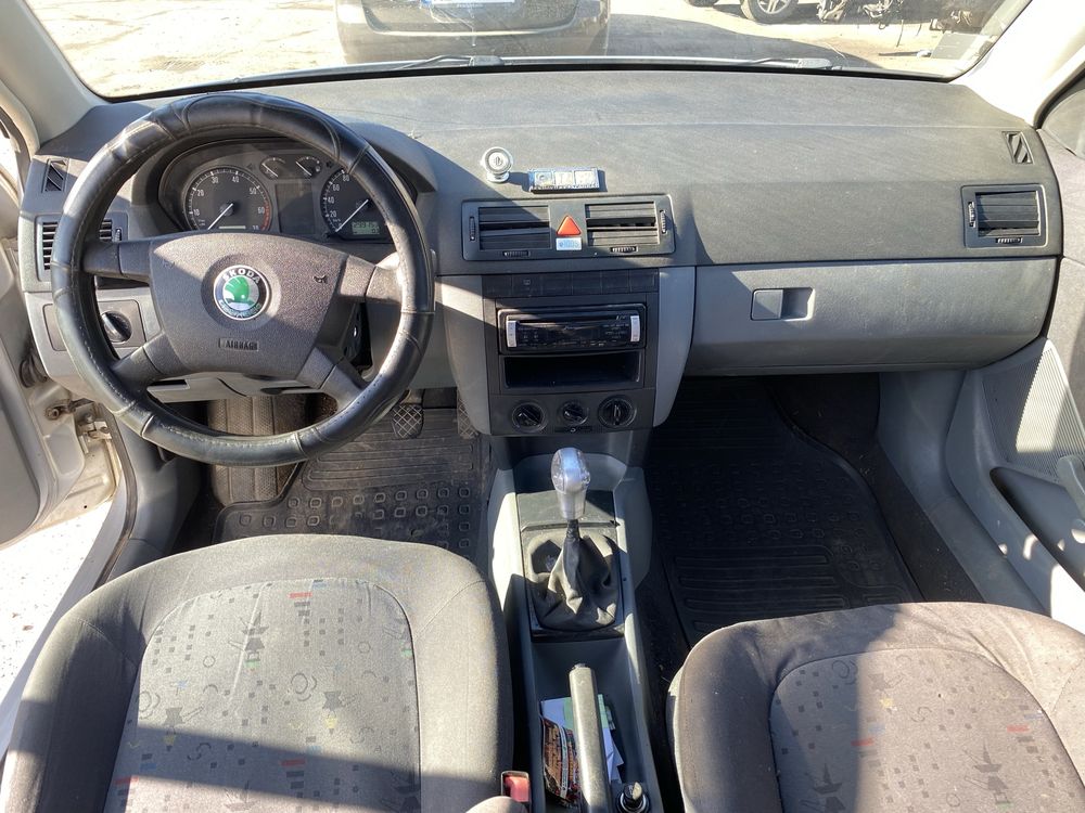 Разборка Skoda Fabia 1 седан 1999-2007 год 1.4 MPI
