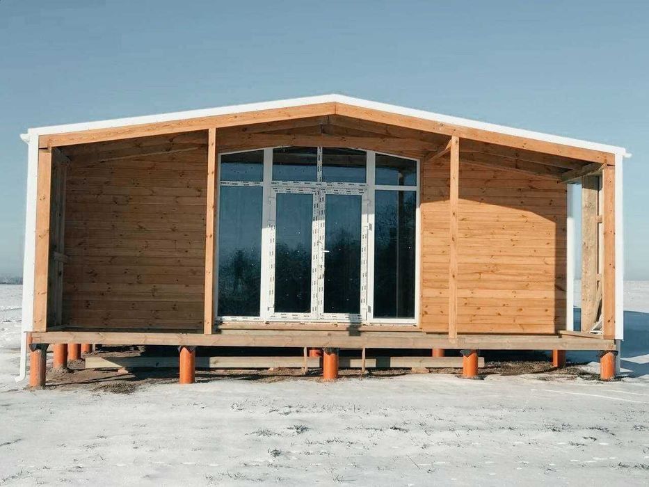 Готова локація для глемпінгу біля Києва -земля з будинками і потенціял