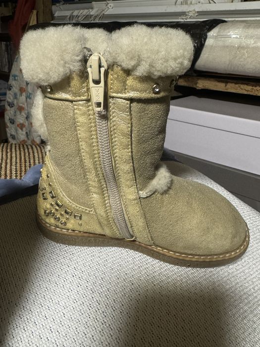 Детская обувь, monnalisa, zara, Ugg