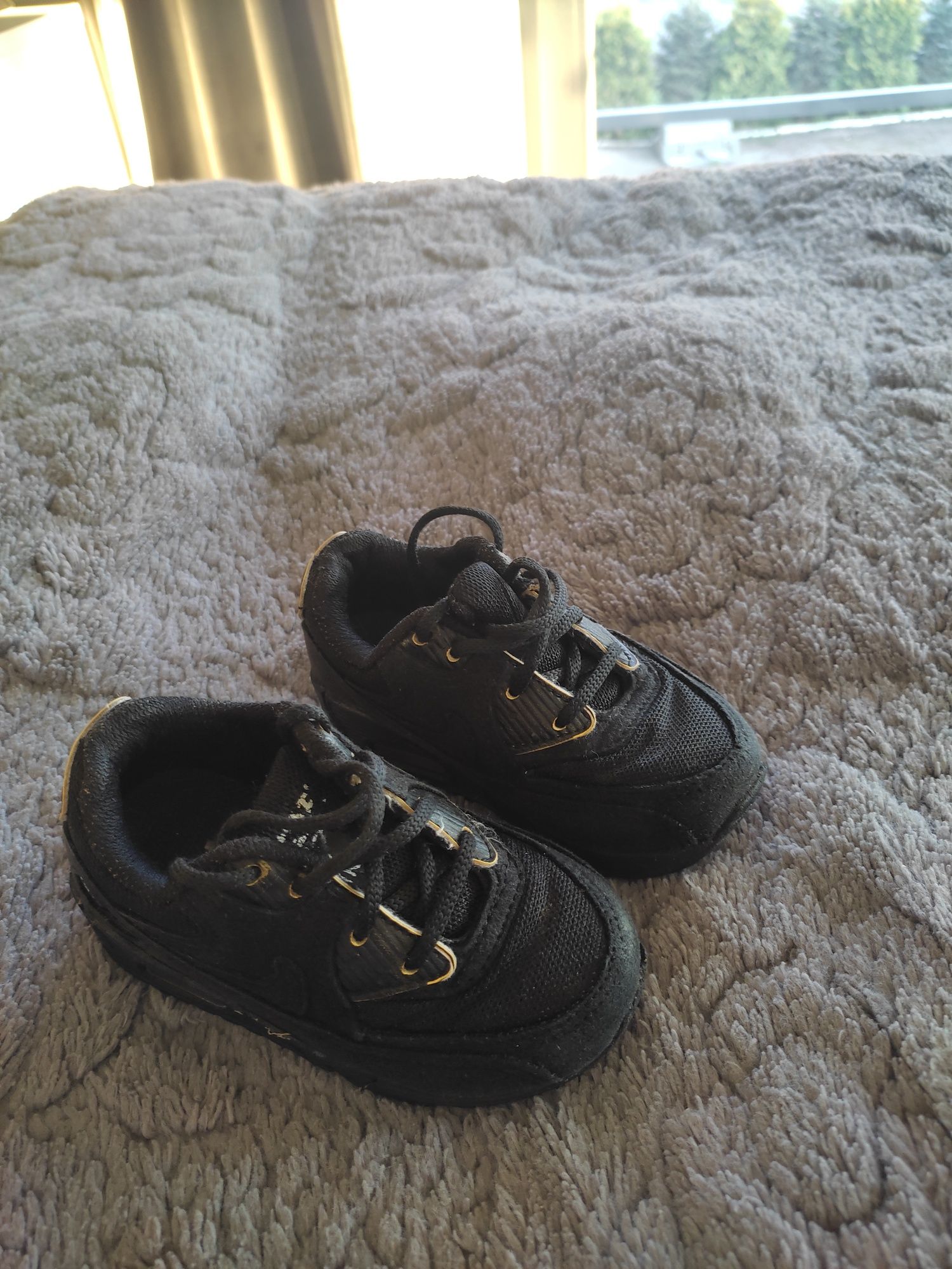 Buty sportowe Nike air max czarne adidasy rozm 22