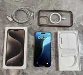Apple iPhone 15 Pro Max 256GB Biały