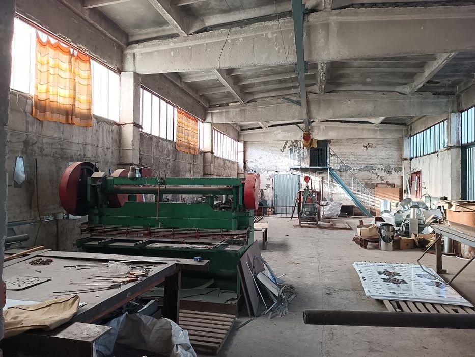 Оренда цеху Левків