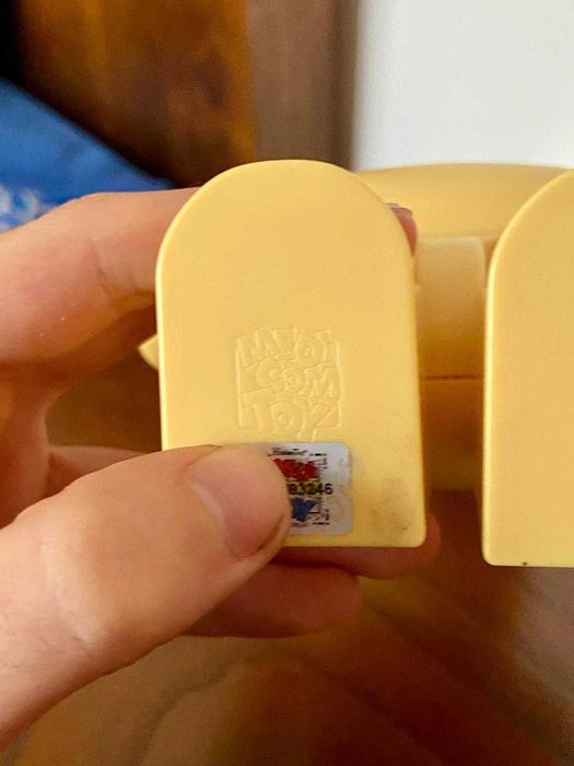 Bearbrick 400% Kellogg's Sooty the Bear Puffa Puffa Rice