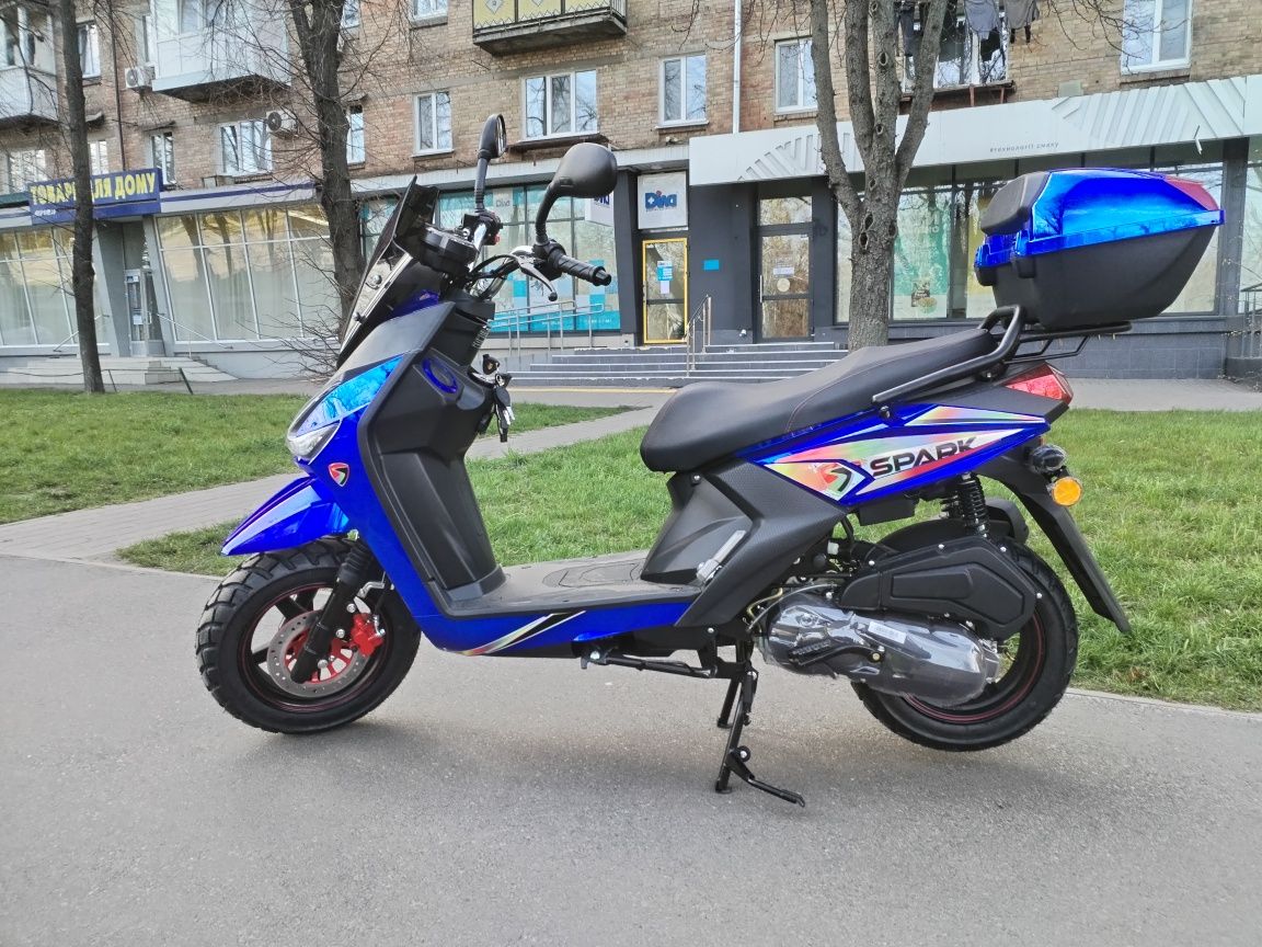Скутер SPARK SP150S-19BN
