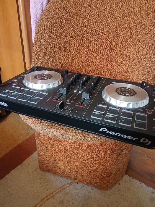 Kontroler ddj sb2 Pioneer