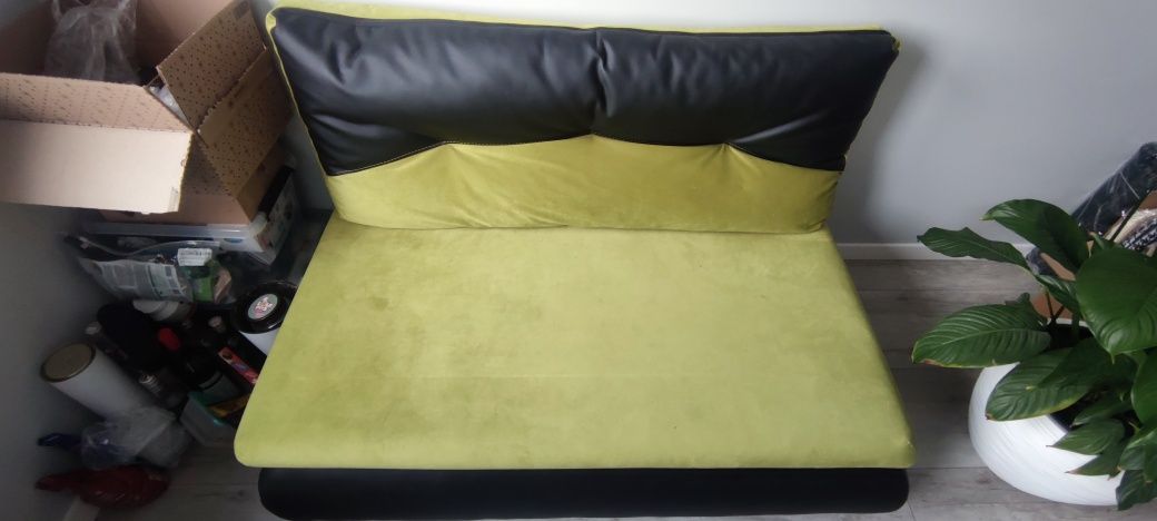 Kanapa, sofa z funkcją spania i pojemnikiem