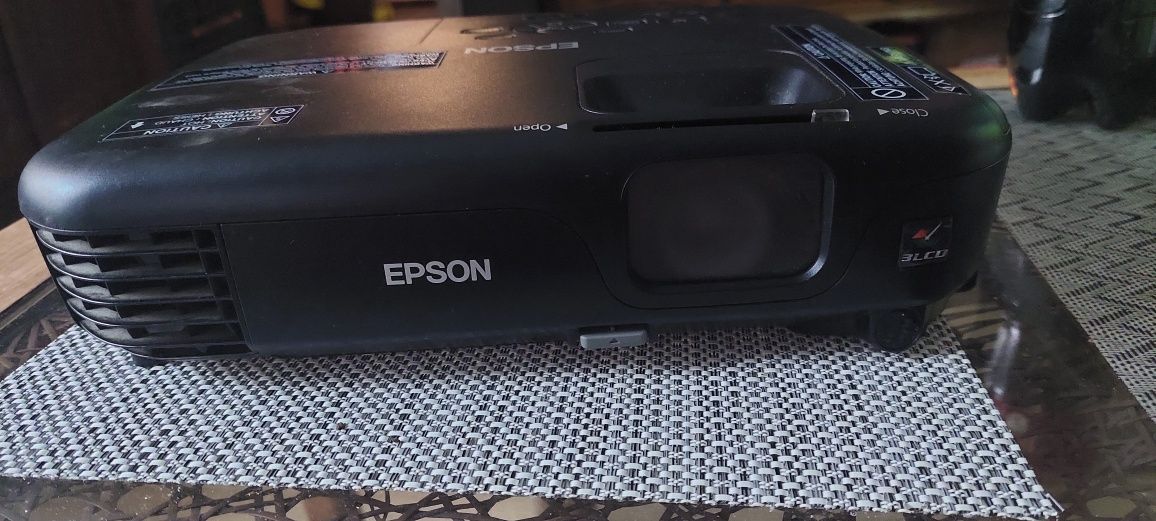 Sprzedam projektor EPSON