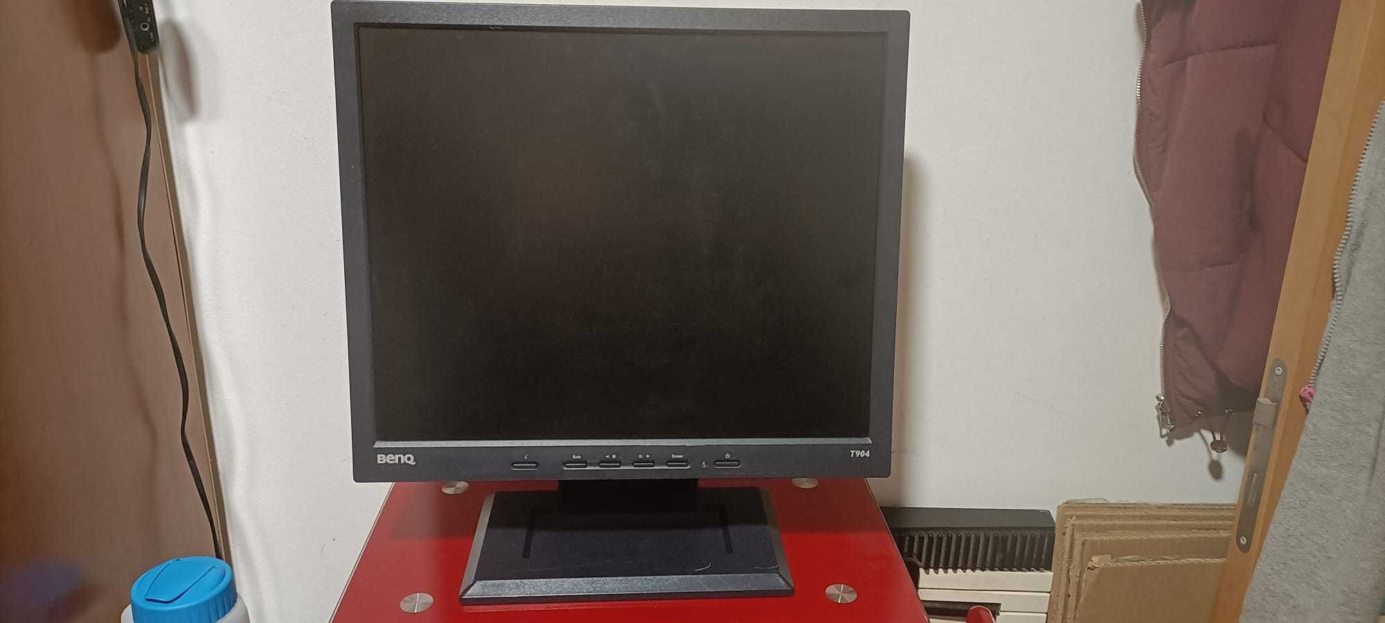 Monitor BenQ t904 q9t3