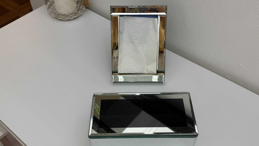 Caixa de arrumação + Moldura (espelhadas)