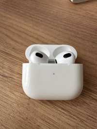 Навушник Apple Airpods 3