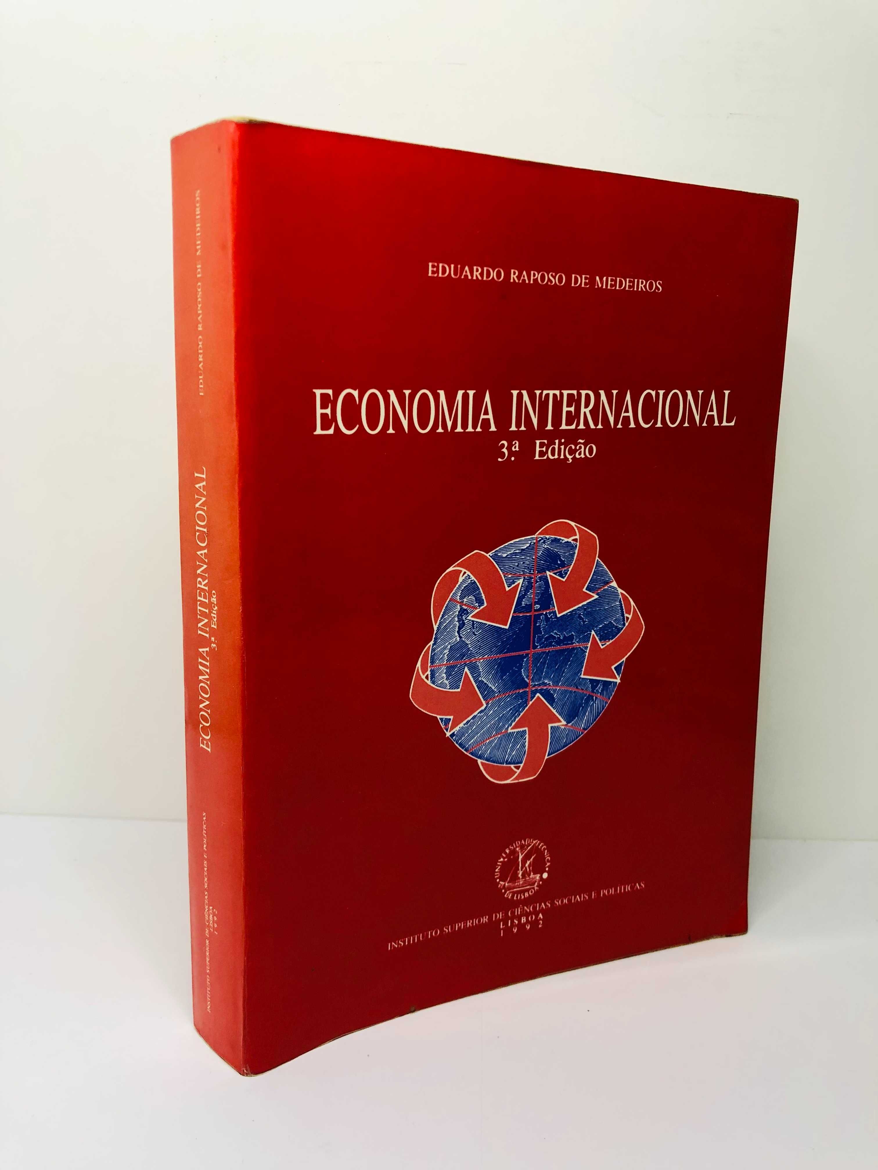 Economia Internacional - Eduardo Medeiros
