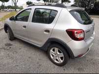 Carro Dacia Sandero Stepway 2014 cinzento