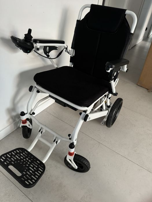 Wózek inwalidzki elektryczny nowy