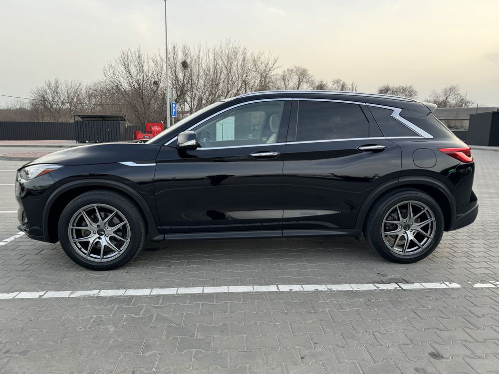 Продам Infinity QX50