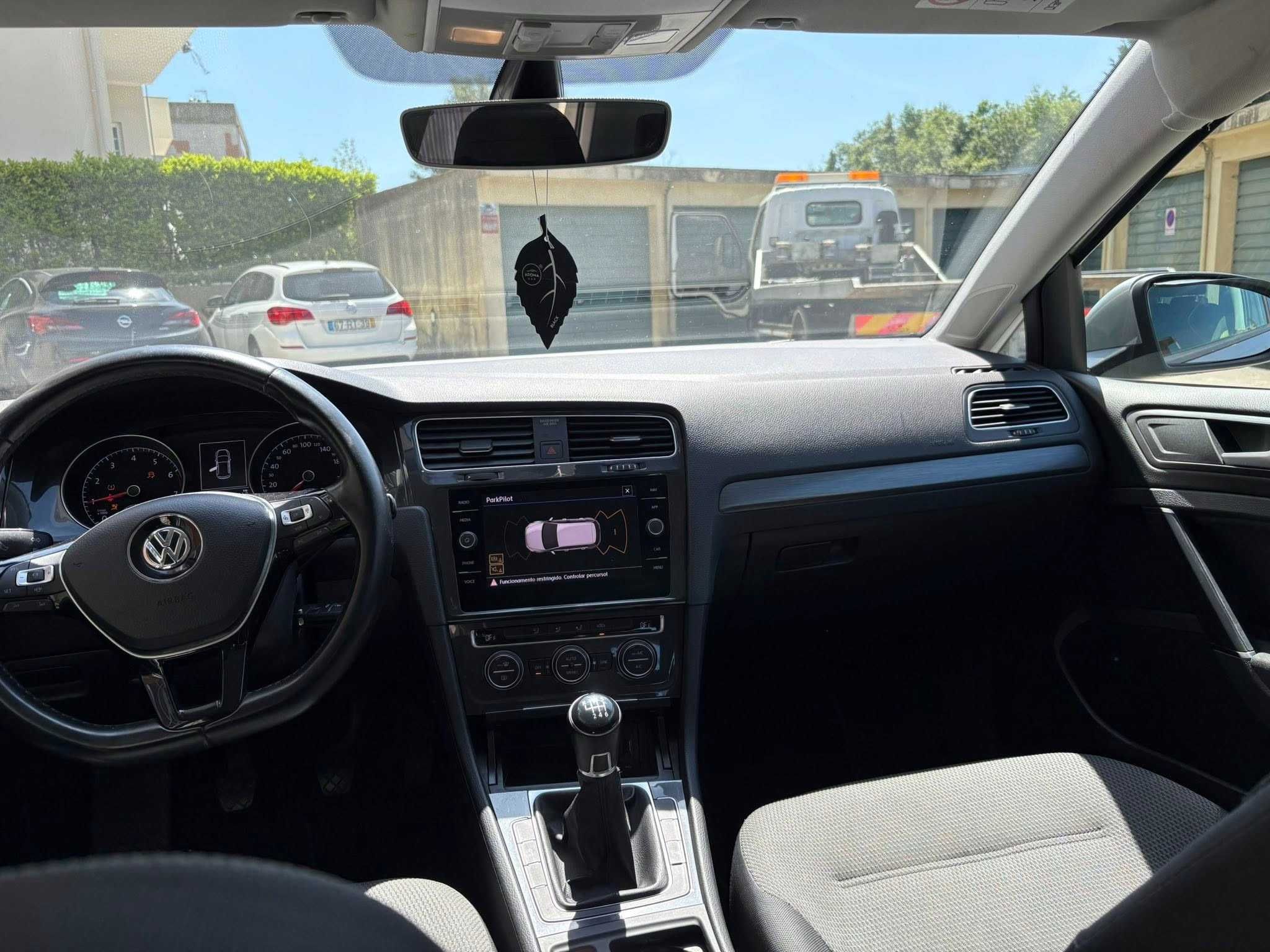 VW GOLF VII 1.0 TSI Confortline Gasolina
