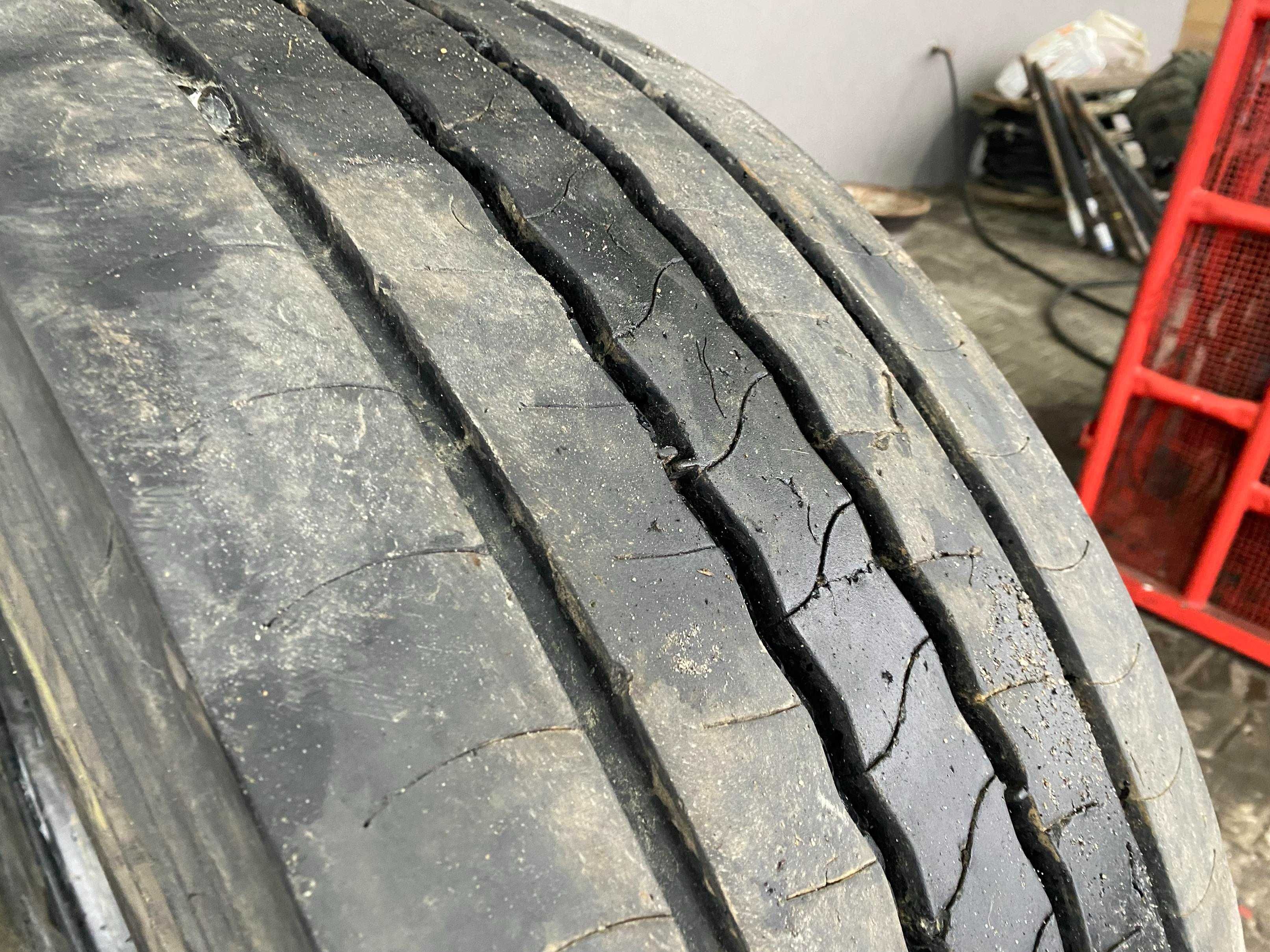 Opona 315/70R22.5 BRIDGESTONE R-STEER 001 Przód 11-12mm