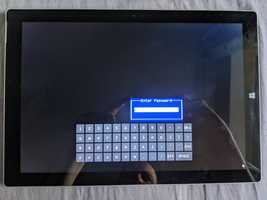 Microsoft Surface Pro 3 на запчасти экран и батарея целые