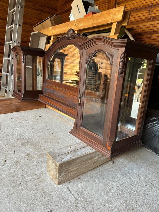 Witrynka antyczna wisząca z lustrami