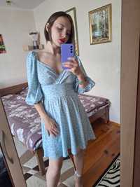 Сукня ніжно-блакитного кольору, розмір S
