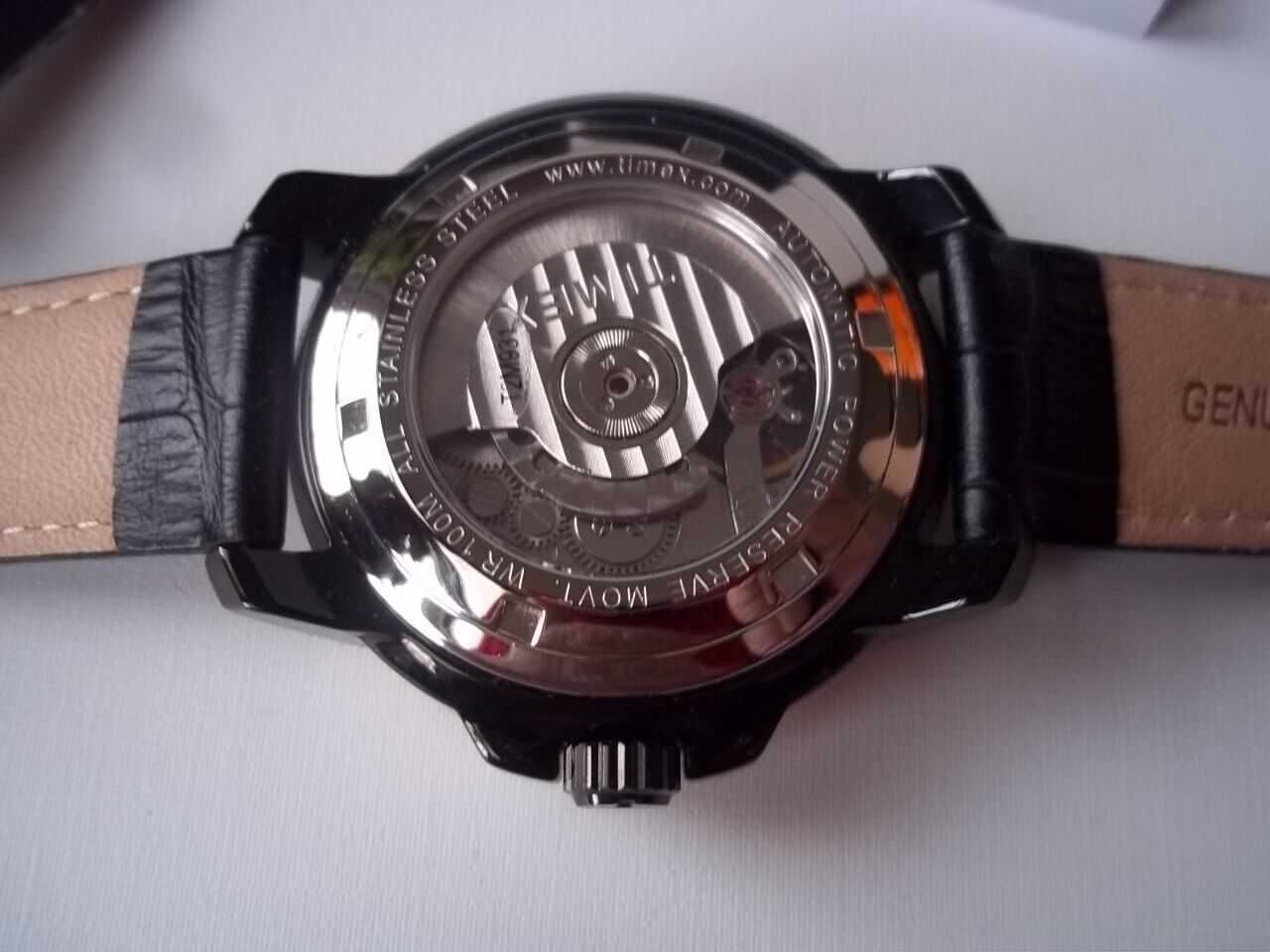 Механические наручные часы с автоподзаводом Timex SL Automatics
