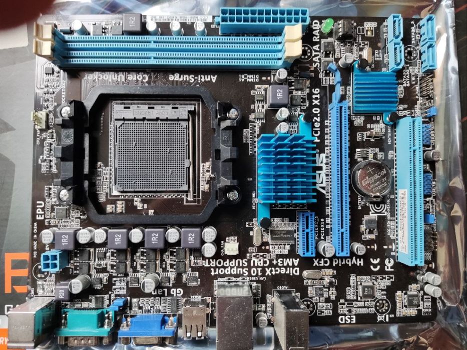 Продам материнську плату ASUS M5A78L-M LX3 PLUS