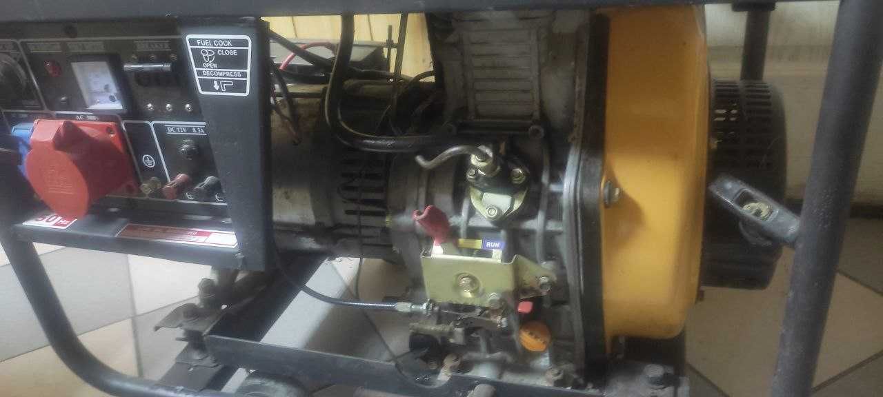 Дизельний генератор FORTE FGD6500E3 (3 фази) 5 кВт